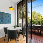 1-Bed Unit With Alfresco Dining And Bbq